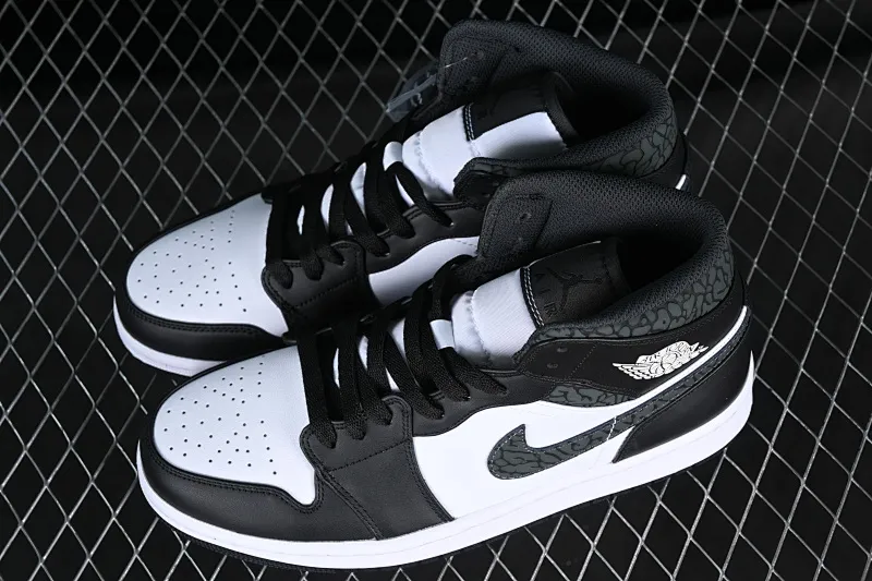 All categories Air Jordan Jordan series basketball shoes Air Jordan 1 Mid Air Jordan 1 Mid AJ1 Joe 1 all black burst pattern mid-top cultural casual sneakers FB9911-001